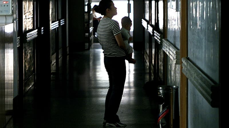 De plus en plus de jeunes mamans sans hébergement en Seine-Saint-Denis