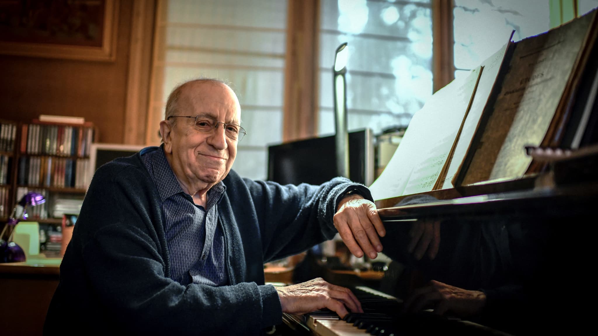 Le pianiste de jazz Martial Solal, compositeur de la BO de "À bout de souffle", est mort à 97 ans 2 Le pianiste de jazz Martial Solal en novembre 2018 chez lui a Chatou dans les Yvelines 1996426
