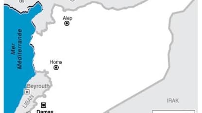 TIRS DES FORCES DE SÉCURITÉ SYRIENNES LORS DE FUNÉRAILLES À DERAA