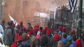 Une manifestation à Quimper samedi a réuni entre 15.000 et 30.000 "Bonnets rouges" ou assimilés.
