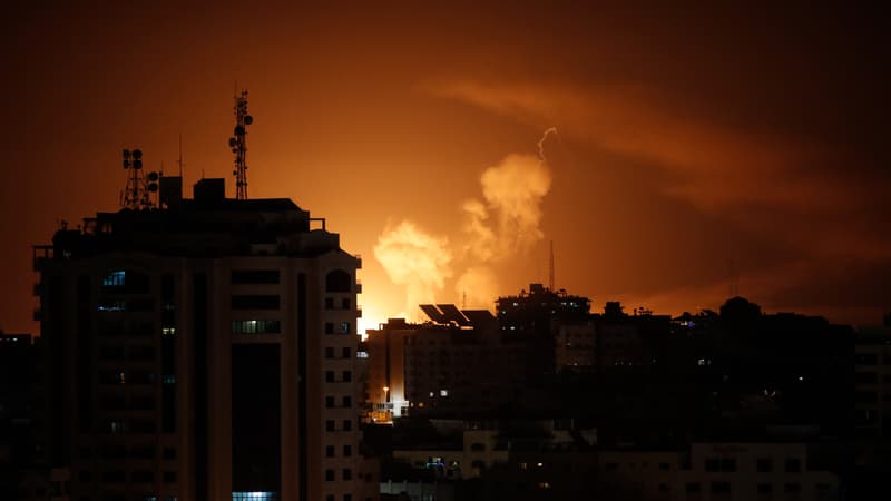 Après avoir ciblé Gaza, l'armée israélienne annonce mener des frappes au Liban