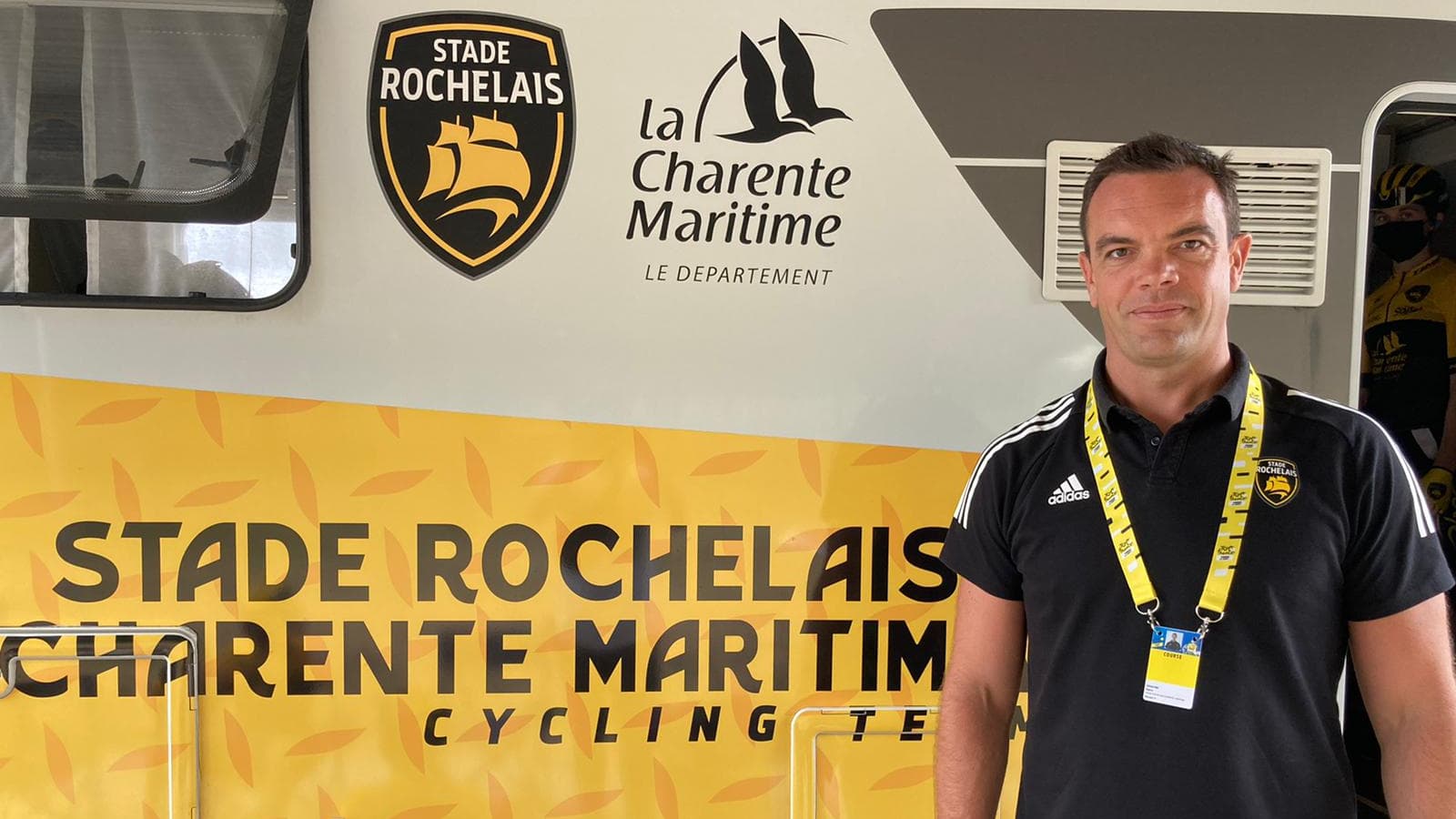 Le camping car du Stade Rochelais cyclisme Le camping car du Stade Rochelais cyclisme