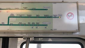 Les usagers de la ligne N qui se rendent à Dreux doivent d'abord s'arrêter à Houdan.