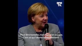 Interrogée sur la consommation d'énergie de sa machine à laver, Angela Merkel répond que c'est son mari qui s'en occupe