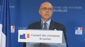 Dans le même temps, Bernard Cazeneuve a annoncé que dix policiers ont été blessés lors de ces manifestations.