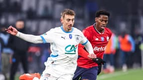 Valentin Rongier face à Jonathan David lors du 16e de finale de Coupe de France OM-Lille le 14 janvier 2025