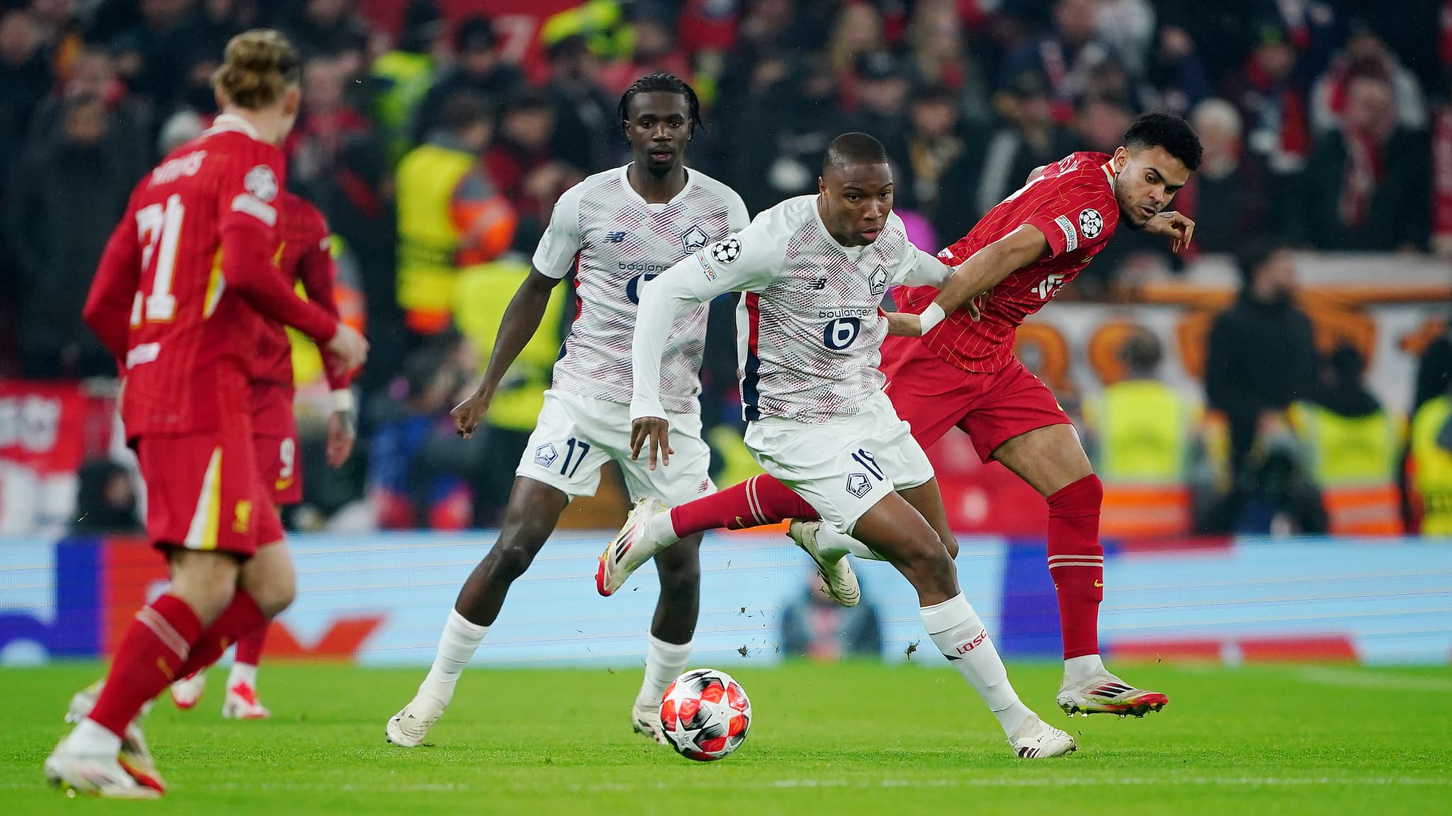 Liverpool-Lille: fin de série pour les Dogues, battus par des Reds assurés du Top 8