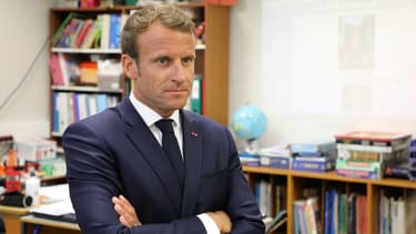 Emmanuel Macron fait pire que François Hollande à la même époque d'après le baromètre Ifop.