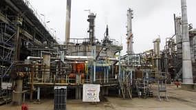 Les administrateurs judiciaires de Petroplus Petit-Couronne laissent encore un peu plus de 2 mois aux candidats pour qu'ils peaufinent leurs offres.