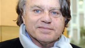 Gilbert Collard espère contribuer à impulser une nouvelle dynamique à la candidature de Marine Le Pen pour 2012 et à inscrire définitivement son mouvement dans la démocratie. L'avocat, qui s'est rendu samedi à Nice aux "Journées d'été de Marine Le Pen", e