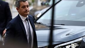 Le ministre de l'Intérieur Gérald Darmanin arrive à l'Hôtel de Matignon le 21 mars 2023 à Paris