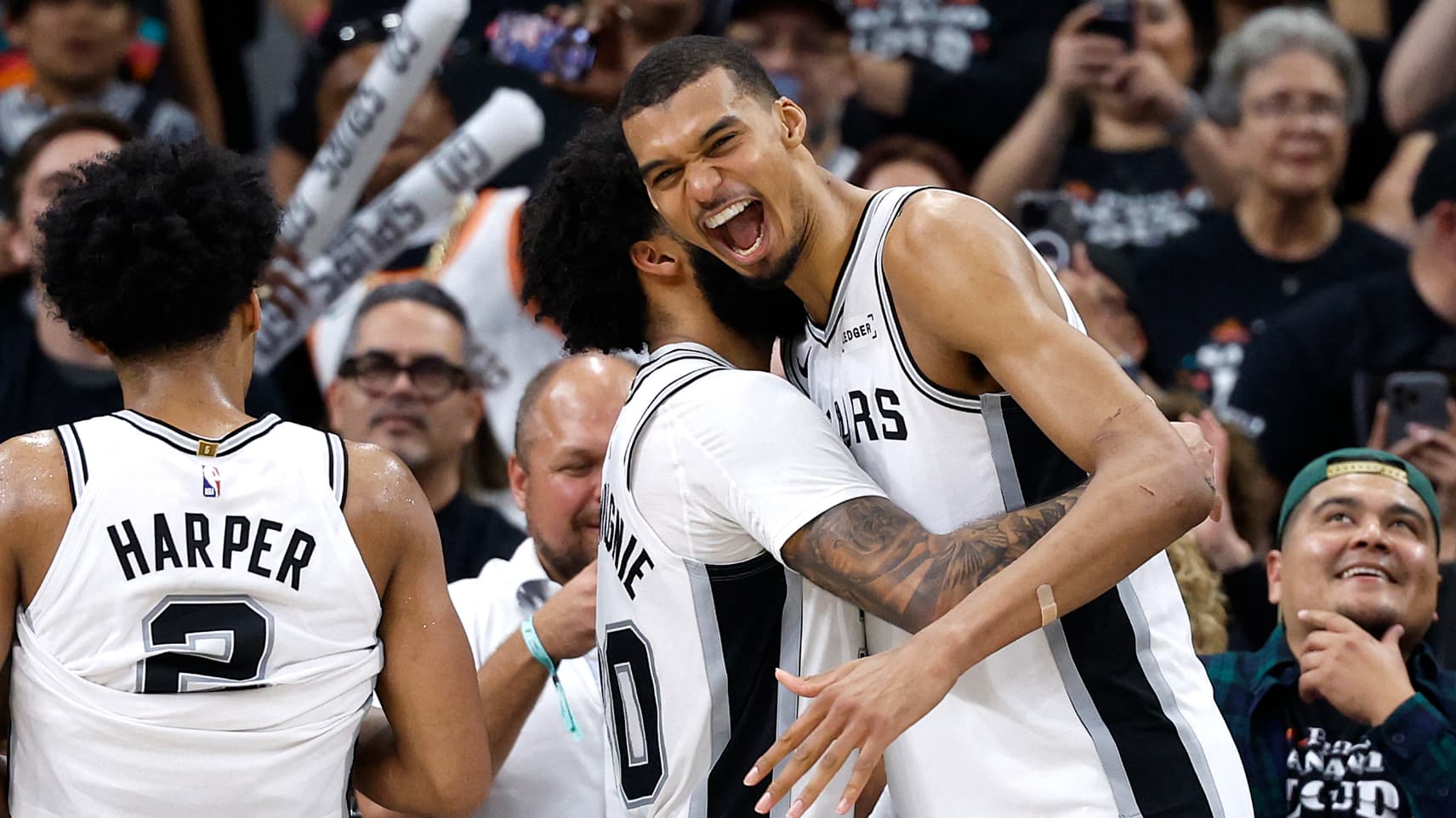 NBA: le contre absolument monstrueux de Wembanyama... qui choque même son propre père