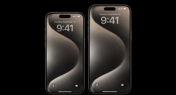 Dans le haut de gamme, l'iPhone 15 Pro et le 15 Pro Max sont fabriqués avec une matière titane à la place de l'acier inoxydable