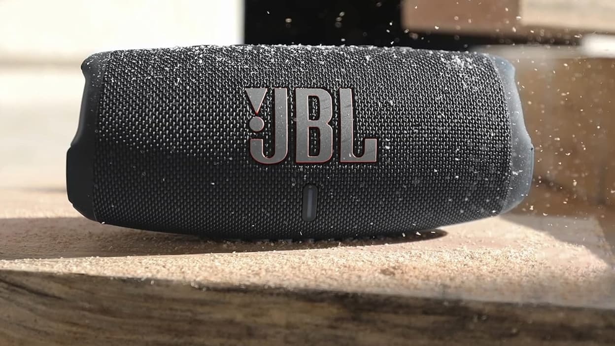 Cette enceinte bluetooth signée JBL profite d'un prix vraiment intéressant