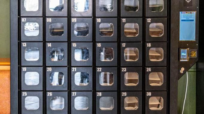 Les casiers gourmands du restaurant H24, qui est ouvert 24h/24 dans le Cantal.