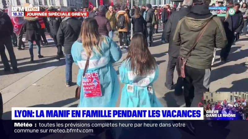 A Lyon, 3e journée de mobilisation en famille contre le projet de réforme des retraites