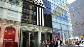 Adidas appelle la FIFA a jouer la carte de la transparence