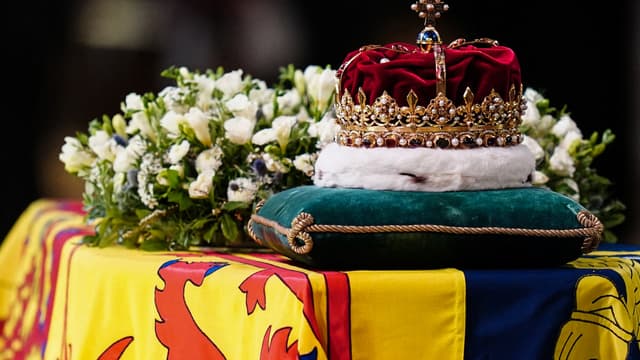 Le cercueil de la reine, le 12 septembre à Edimbourg.