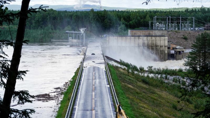 Milliers d'évacuations, centrale submergée... Les images impressionnantes des inondations en Norvège