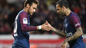 Neymar et Dani Alves (PSG)