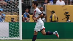 Joao Neves quitte le terrain après son expulsion en finale de la Coupe du monde des clubs, le 13 juillet 2025.