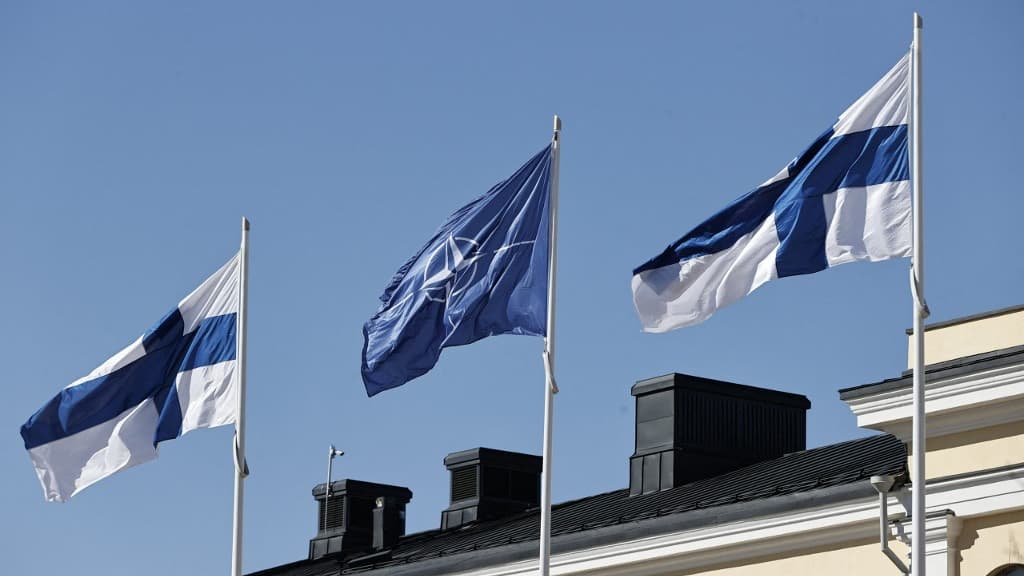 «Bienvenido» a Finlandia en la OTAN, esperando a Suecia