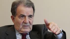 Le centre-droit a exclu vendredi de voter en faveur de Romano Prodi pour le poste de président de la République en Italie et a prévenu que ce choix effectué par le centre-gauche empêcherait la formation de tout gouvernement de coalition. /Photo prise le 1