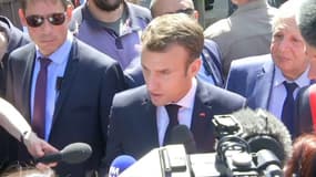 "Ce sont des gens qui décident d’être contre tout", réagit Emmanuel Macron après avoir été interpellé à Saint-Dié