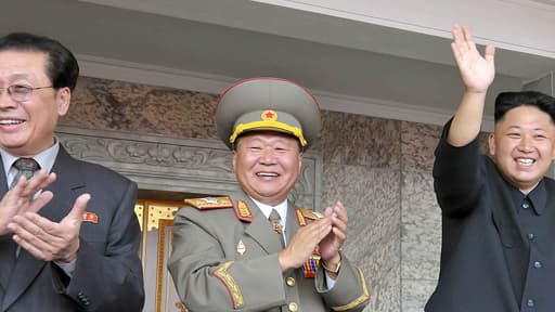 Jang Song-Thaek (à gauche), l'oncle de Kim Jong-un, a été exécuté après avoir été condamné à mort par un tribunal militaire spécial.
