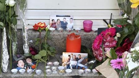 Devant le domicile de la famille Dupont de Ligonnès à Nantes. Une quarantaine de policiers français sont mobilisés pour l'enquête sur Xavier Dupont de Ligonnès, désormais recherché dans le monde entier après la découverte des corps de son épouse et de leu