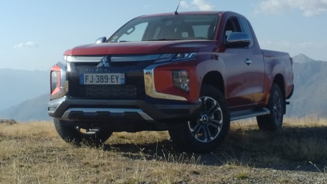 Avec cette nouvelle version de son célèbre LS200, Mitsubishi tente une percée sur le marché français des Pick-Up untilitaires, en pleine recomposition.