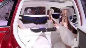 "Un petit peu comme un hôtel de luxe", découvrez le SUV Limousine créé par Maybach