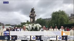 Les Chrétiens fêtent l'Assomption, quatre mois après l'incendie de Notre-Dame