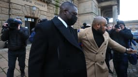 Benjamin Mendy sort du tribunal de Chester, le 2 février 2022