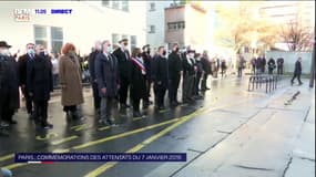 Paris: 7 ans après, l'hommage aux victimes des attentats de Charlie Hebdo et de l'Hypercacher