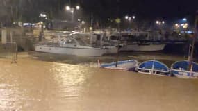 Orages: les rues de Cassis inondées - Témoins BFMTV