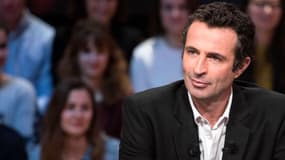 Victor Robert sur le plateau du Grand Journal de Canal+. C'est lui qui animera la nouvelle formule de l'émission à partir du 5 septembre 2016.