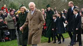 La famille royale se rendant à la messe de Noël, le 25 décembre 2024 à Sandringham