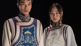 La tenue de la délégation de Mongolie pour la cérémonie d'ouverture des JO de Paris 2024 La tenue de la délégation de Mongolie pour la cérémonie d'ouverture des JO de Paris 2024