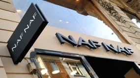 Une photo prise le 24 février 2014 à Lille, dans le nord de la France, montre le logo d'un magasin de vêtements Naf Naf.
