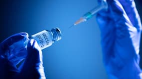 Beaucoup de pays vont continuer à affronter la deuxième vague de Covid-19 "sans vaccins", a prévenu l'OMS (illustration)