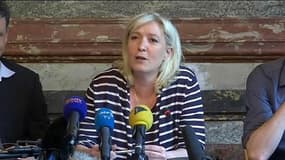 "On ne peut pas empêcher les gens de parler", indique Marine Le Pen en référence à son père