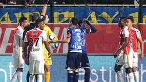 Les Troyens prennent un carton rouge dès le début de match contre Monaco