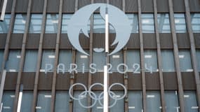 L'emblème des JO 2024, à Paris le 8 février 2024