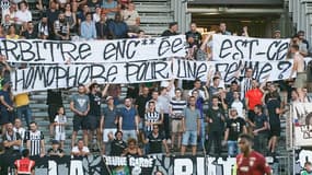 Banderole durant Angers-Metz