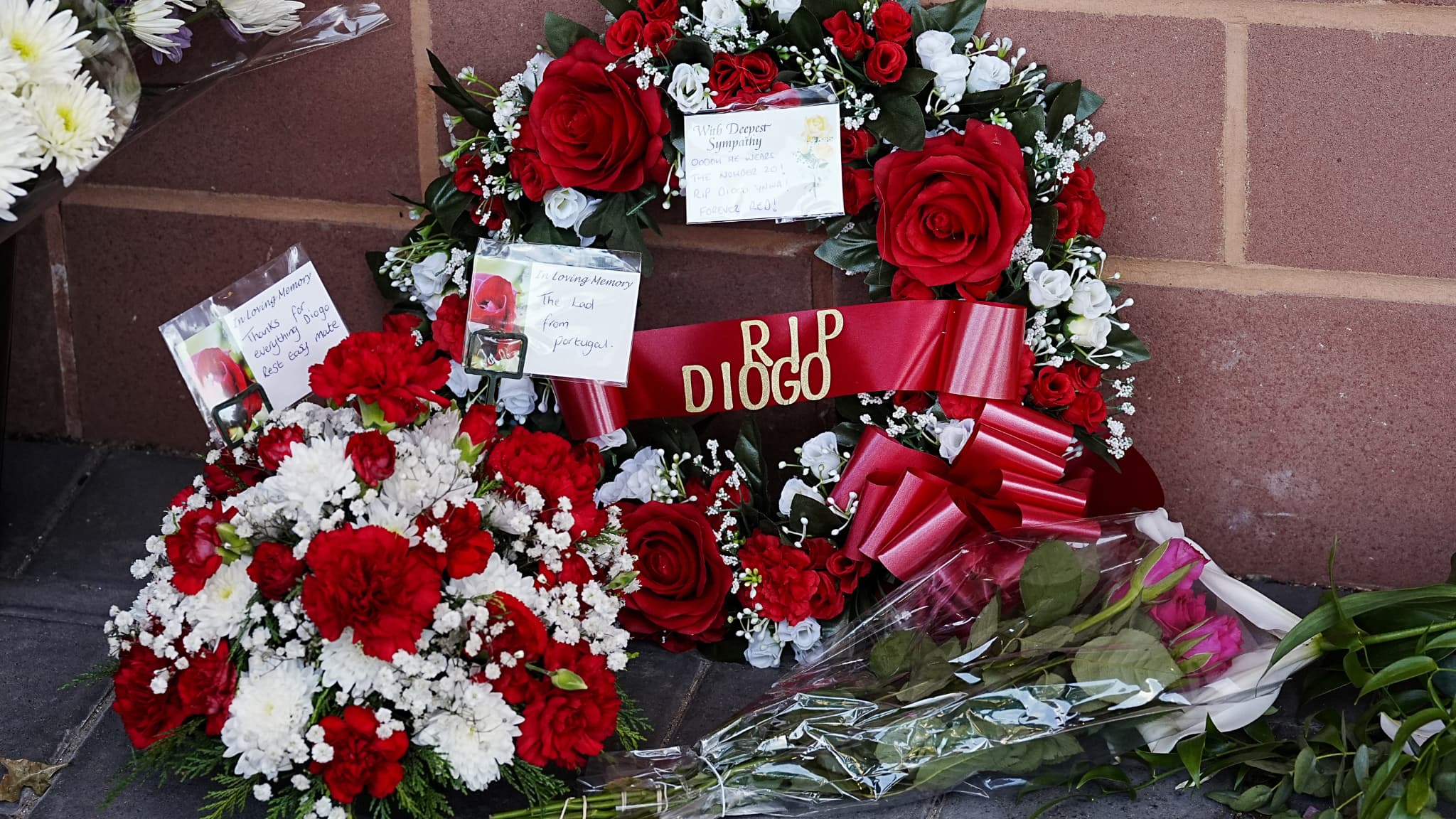 A Liverpool, toute la ville pleure la mort de Diogo Jota, le 3 juillet 2025. A Liverpool, toute la ville pleure la mort de Diogo Jota, le 3 juillet 2025.