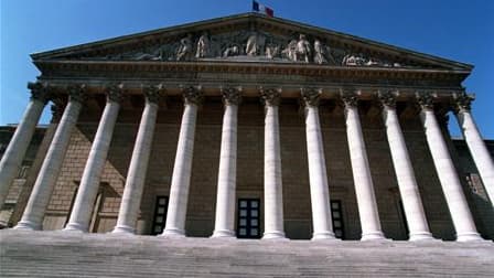 Les députés de l'opposition vont boycotter les instances dirigeantes de l'Assemblée nationale pour protester contre la décision du président de l'institution d'abréger le débat sur la réforme des retraites. /Photo d'archives/REUTERS