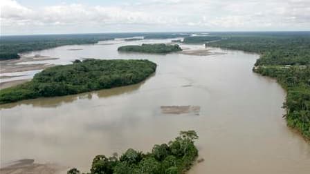 L'Equateur a créé mardi un fonds destiné à accueillir les donations de l'Allemagne et d'autres pays riches pour que Quito s'abstienne de forages pétroliers dans le parc national Yasuni, une réserve naturelle d'Amazonie qui abrite l'une des biodiversités l