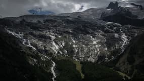 Photo prise de la station alpine Saas-Fee, en Suisse, le 30 juillet 2022