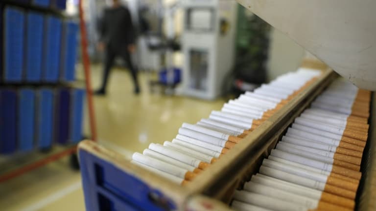 Dans la dernière usine de cigarettes française, à Furiani (Corse), le 8 février 2023.